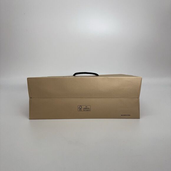 AUTHENTIC Burburry Small 9x7.75x3.25 Luxury Gift Paper Shopping Luxury Bag New - Picture 4 of 9